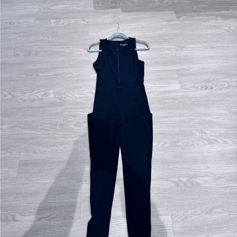 Tna Black Sleeveless Jumpsuit